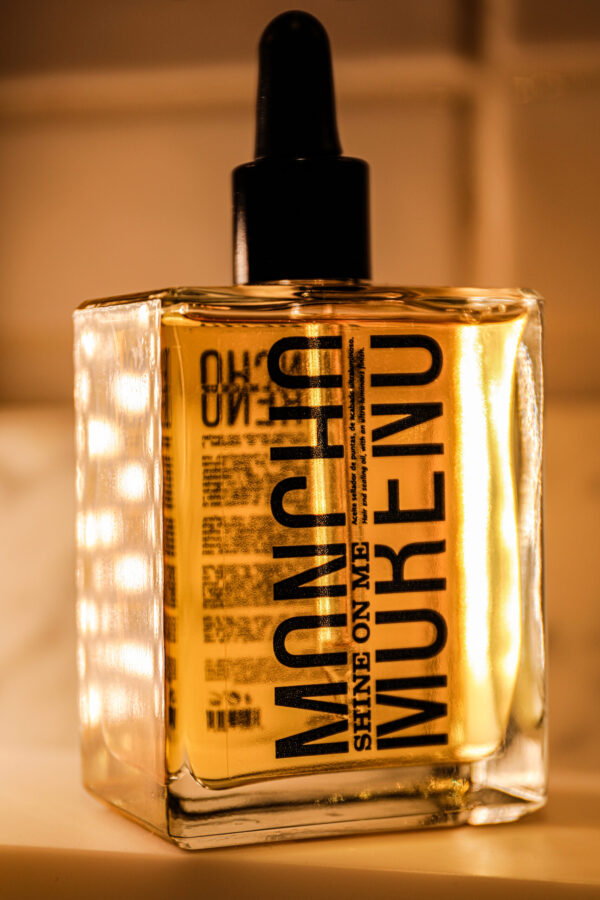 756A1104 (1) MONCHO MORENO Shine On Me 100 ml
